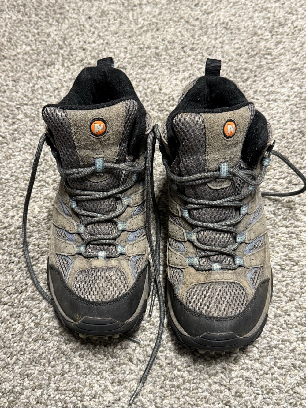 Women’s Size 8.5 Merrell Waterproof Hiking Boots